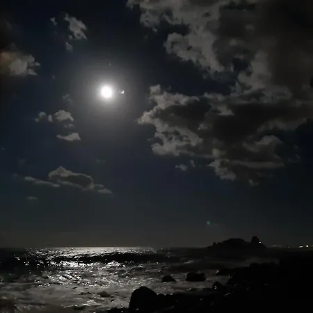 Sea Terrace * آتْشّي كاستيلّو